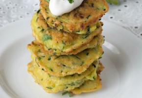 zucchini fritters4 (1 of 1)