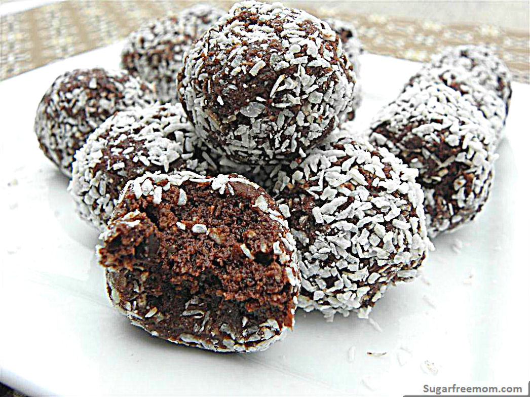 Nutri Ninja Auto iQ Recipes  Flourless Coconut Date Balls - Mommy