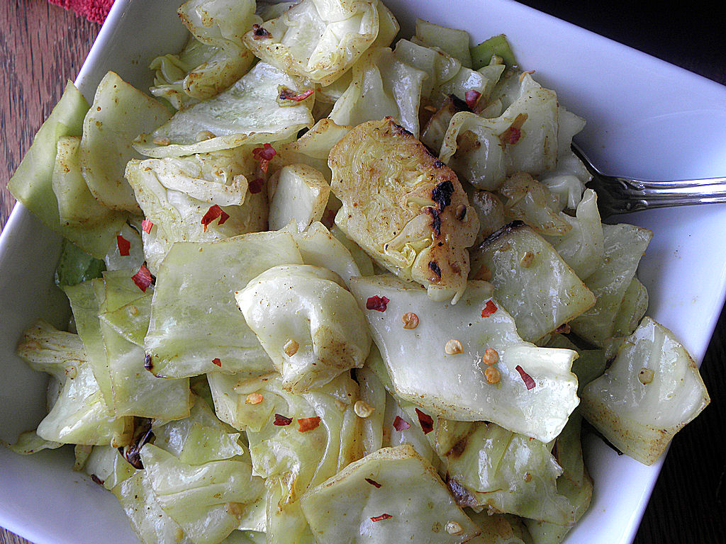 Keto Spiced Cabbage & Onions - Sugar-Free Mom