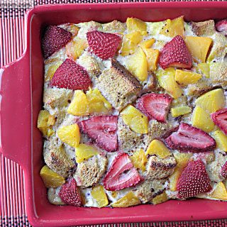 Healthy Baked Peachy French Toast {No Sugar Added}