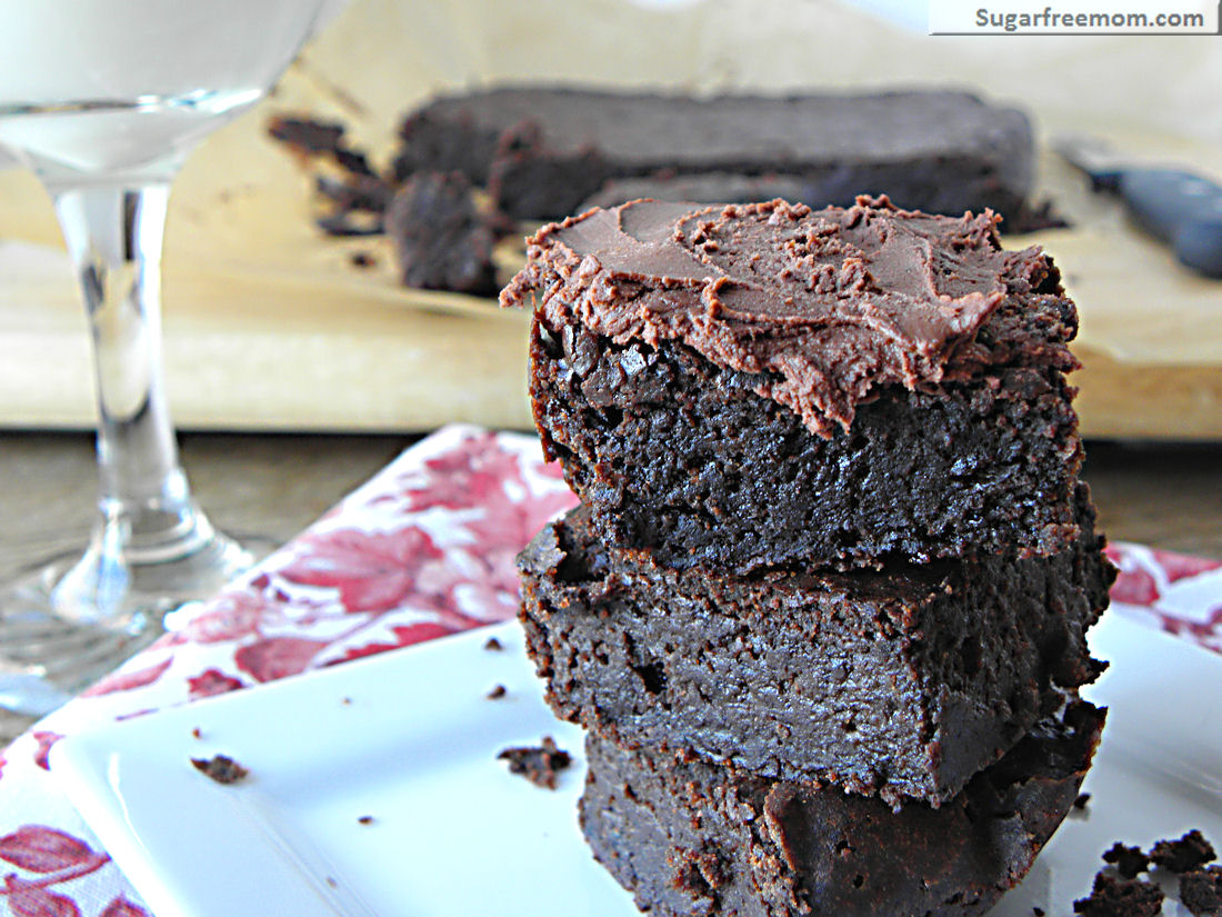 Discover delicious and tempting recipes, from cakes and pies to cookies and ice cream, that skip the sugar. Sugar Free Dairy Free Dessert : Fudgey Flourless Chocolate Brownies Gluten Dairy Sugar Free