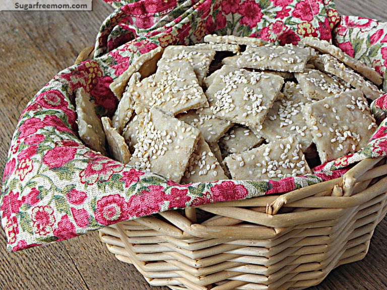 Homemade Oat Sesame Crackers {Gluten Free}