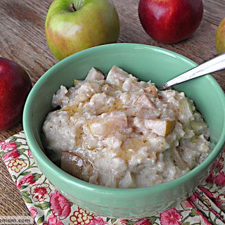 Crock Pot Apple Oatmeal: [No Sugar Added]