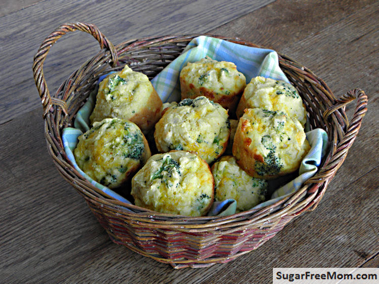 Cheddar Broccoli Cornbread Muffins