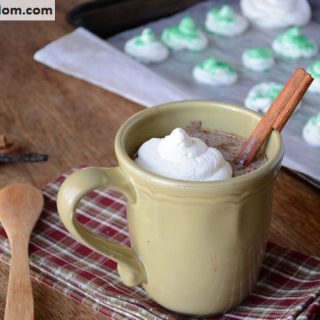 Frozen Peppermint Sugar-Free Whipped Cream {Dairy Free Option}