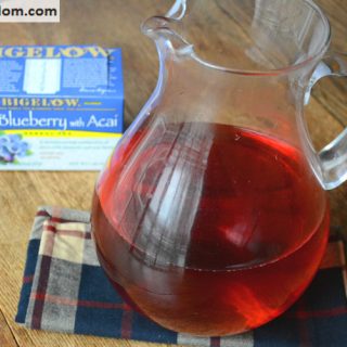 Homemade Sugar-Free Kool Aid {Fruit Punch with No Artificial Sweeteners}