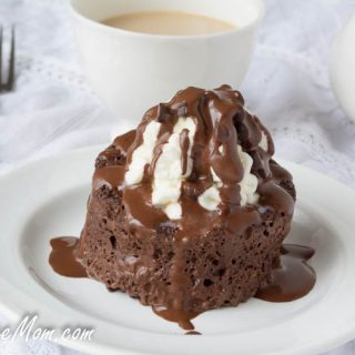 1 Minute Sugar-Free Chocolate Mug Cake {Low Carb, Keto, Dairy Free & Gluten Free}