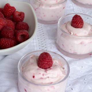 Keto Raspberry Cheesecake Mousse {Low Carb}