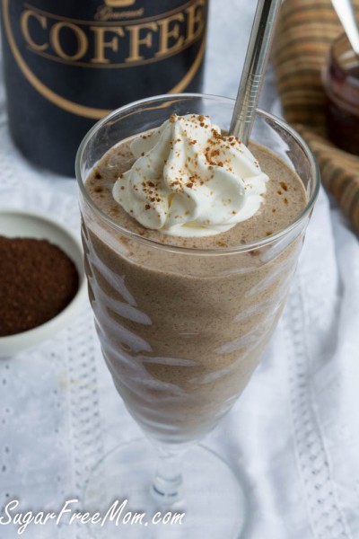 coffee cake protein smoothie3 (1 of 1)