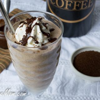 coffee cake protein smoothie5 (1 of 1)