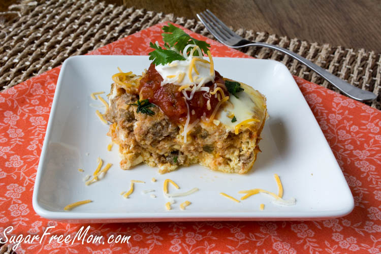 https://www.sugarfreemom.com/wp-content/uploads/2014/10/Crock-Pot-Mexican-Breakfast4-1-of-1.jpg