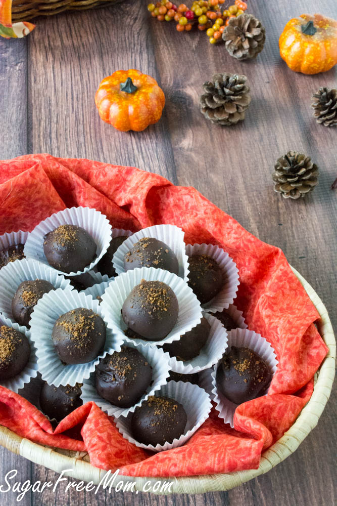 chocolate pumpkin truffles3 (1 of 1)