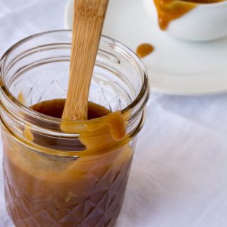 caramel sauce1 (1 of 1)