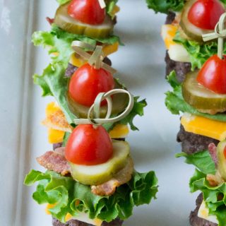 Mini Bun-less Cheeseburger Bites with Thousand Island Dip