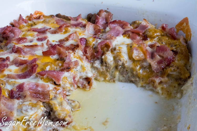 Low Carb Bacon Cheeseburger Skillet Casserole