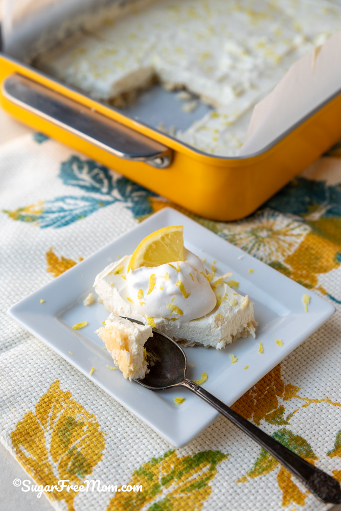 low carb keto lemon cheesecake bars