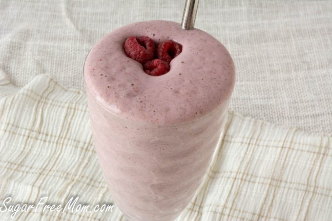 raspberry chia smoothie (1 of 1)