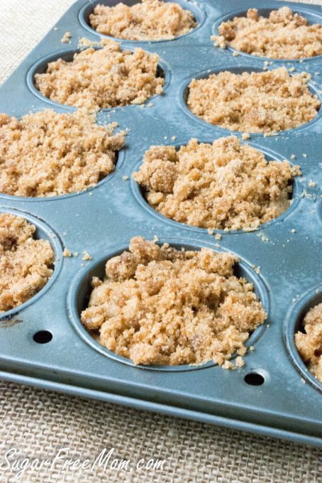 apple crumb muffins6 (1 of 1)