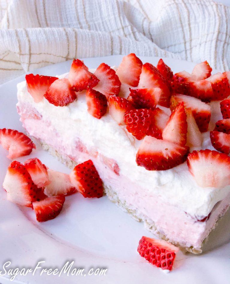Low Carb NoBake Strawberry Cream Pie (Keto, Nut Free)