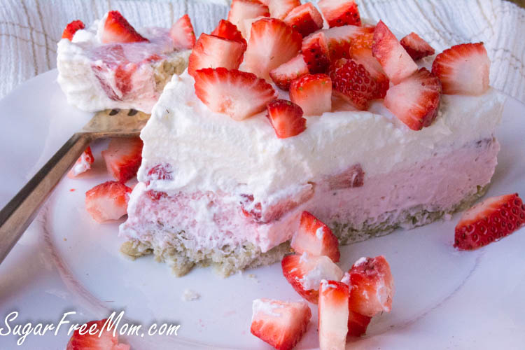 strawberry mousse pie5 (1 of 1)