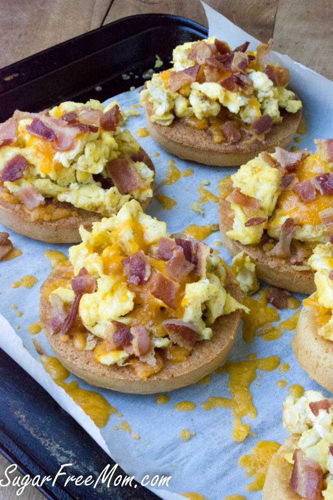 egg bacon muffin top-6