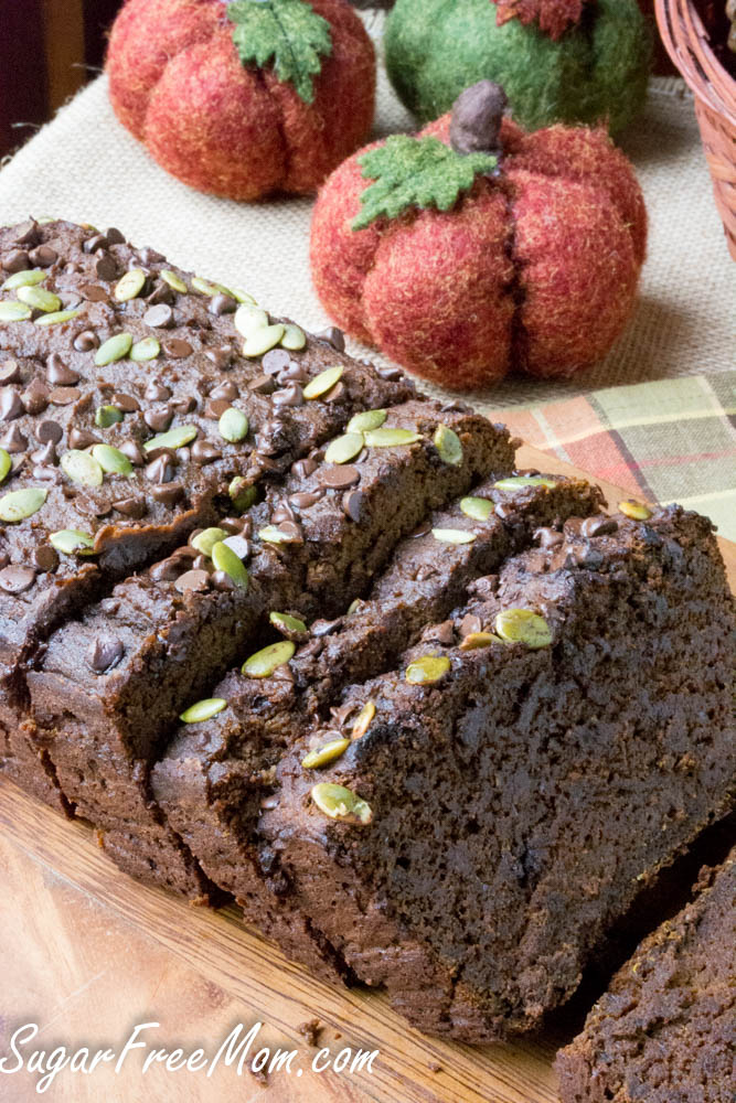 low carb chocolate-pumpkin-bread