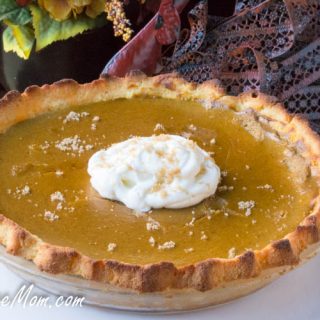 Easy Sugar-Free Pumpkin Pie (Keto, Low Carb)