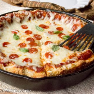 cauliflower deep dish pizza (7 of 1)