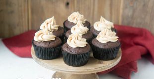Low Carb Chocolate Peanut Butter Stuffed Cupcakes