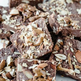keto chocolate almond bark-4