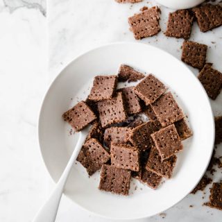 keto chocolate toast crunch cereal-2