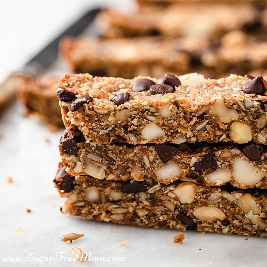 These easy keto granola bars are perfect for a snack or breakfast anytime! With the most wholesome ingredients, good fats from nuts and seeds, these sugar-free snack bars have 8 grams of protein and just 5 grams net carbs.