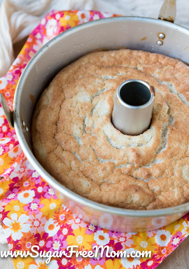 This deliciously fluffy, light and airy keto angel food cake is sugar free, keto, nut free, grain free, and gluten free! It's made with just 8 ingredients and is just 61 calories with 3 net carbs per slice!