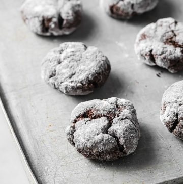Keto Chocolate Crinkle Cookies