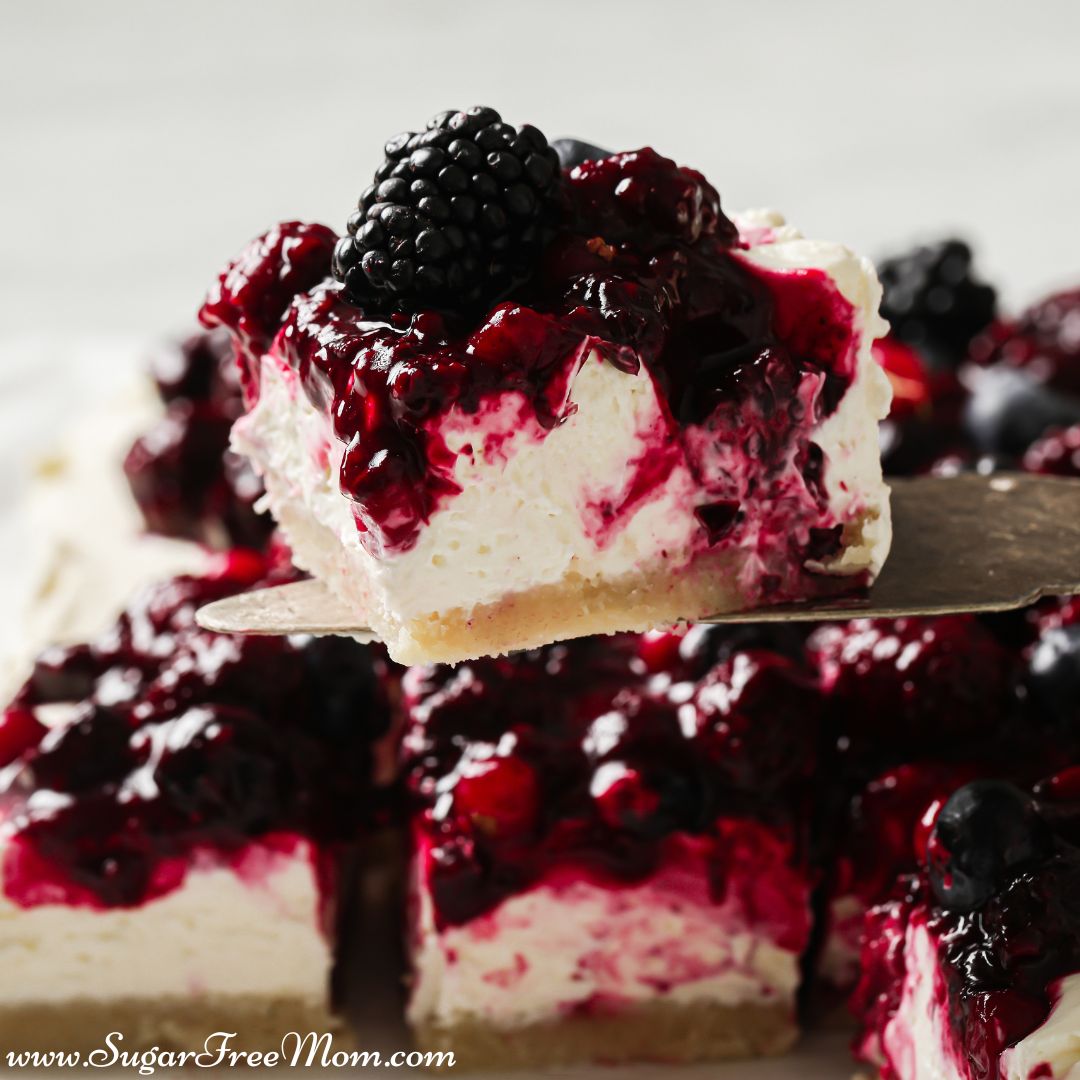 slice of cheesecake on a spatula