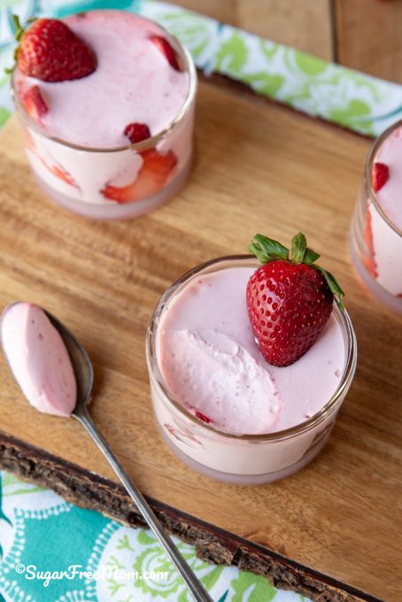 Low Carb Keto Cottage Cheese Strawberry Mousse - Sugar-Free Mom