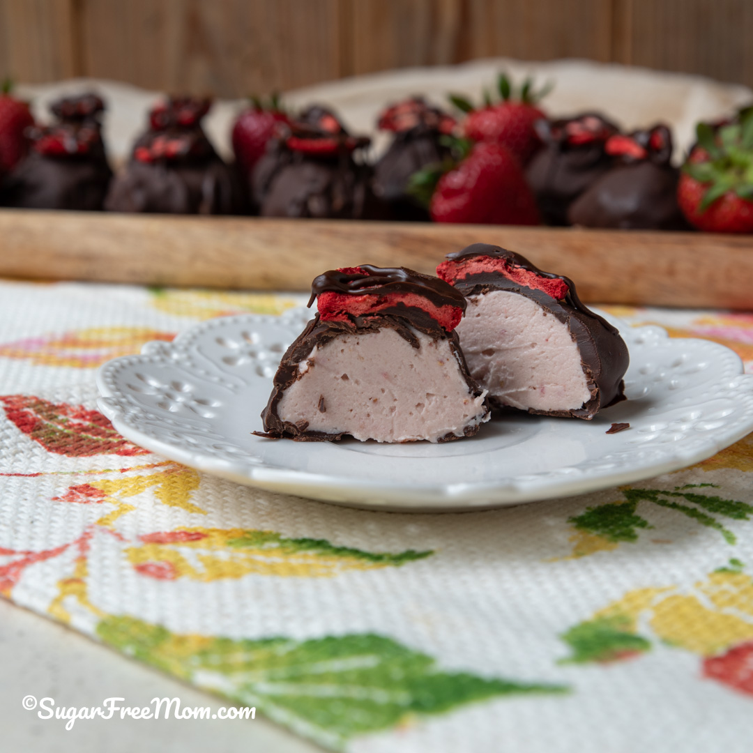 If youโre looking for a sweet treat thatโs low in carbs but high on flavor, keto strawberry cottage cheese truffles might just be your new best friend