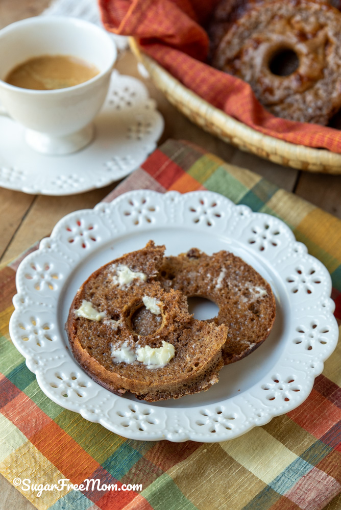 These easy keto cottage cheese cinnamon raisin bagels are delicious chewy bagels made with simple ingredients, and 13 grams of protein.