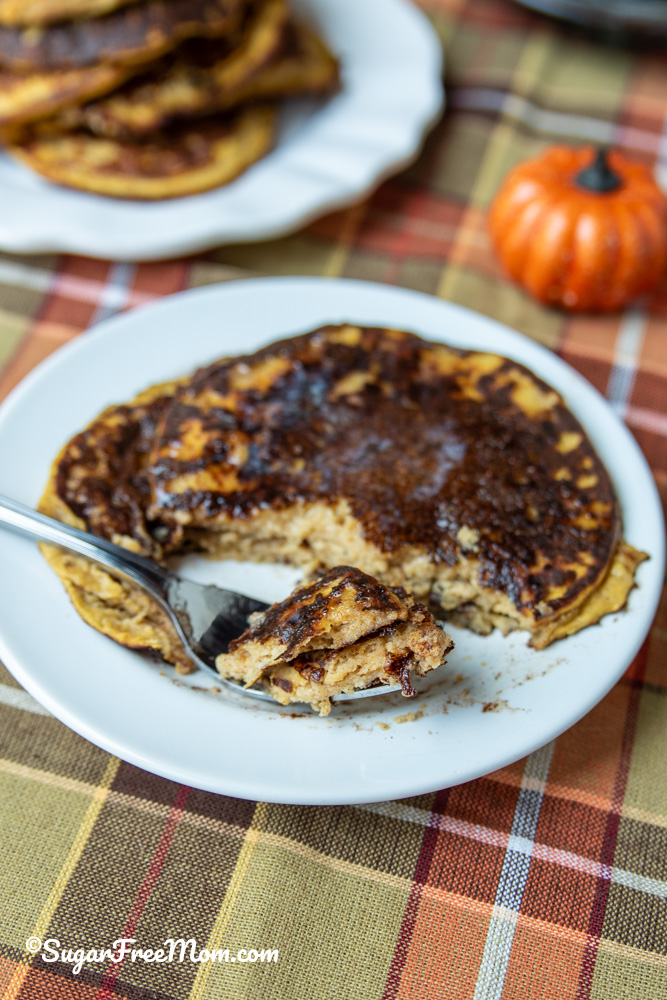 keto pumpkin cottage cheese pancakes