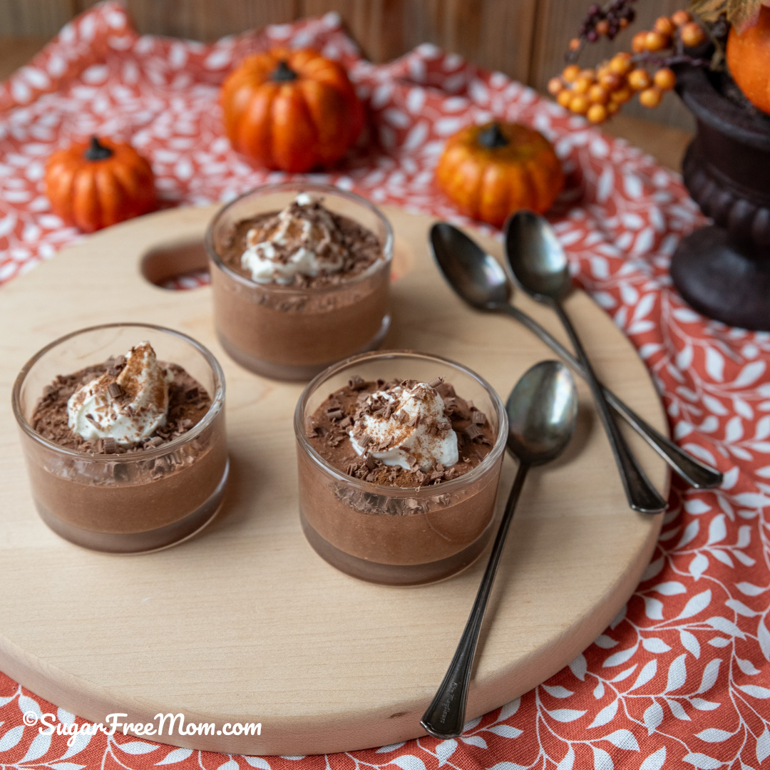 If you love pumpkin season but want to skip the sugar crash, this Sugar Free Low Carb Instant Chocolate Pumpkin Pudding is about to become your new favorite fall dessert! It’s smooth, creamy, full of rich chocolate flavor, and infused with cozy pumpkin pie spice.
