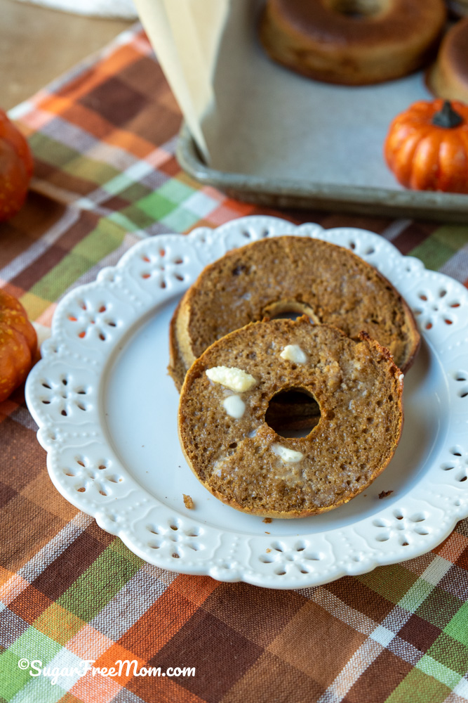 keto cottage cheese pumpkin bagels