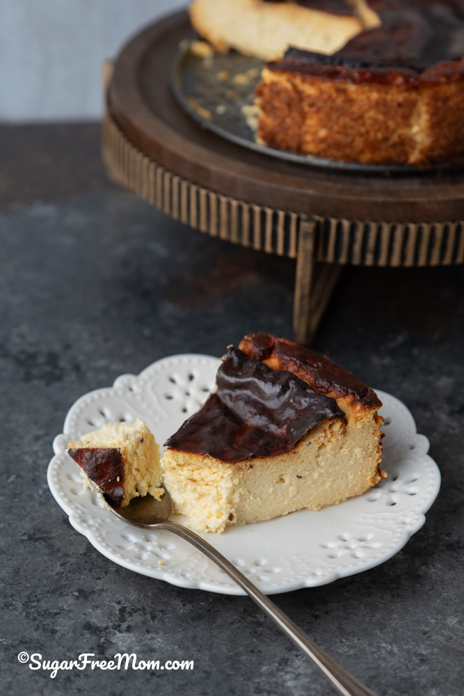 If you’ve been craving a healthy cheesecake recipe that fits a low-carb diet, adds 16 grams of protein, uses simple ingredients, and still delivers that creamy texture we all expect from a classic cheesecake, this Keto Burnt Basque Cottage Cheese Cheesecake is about to steal the show. 