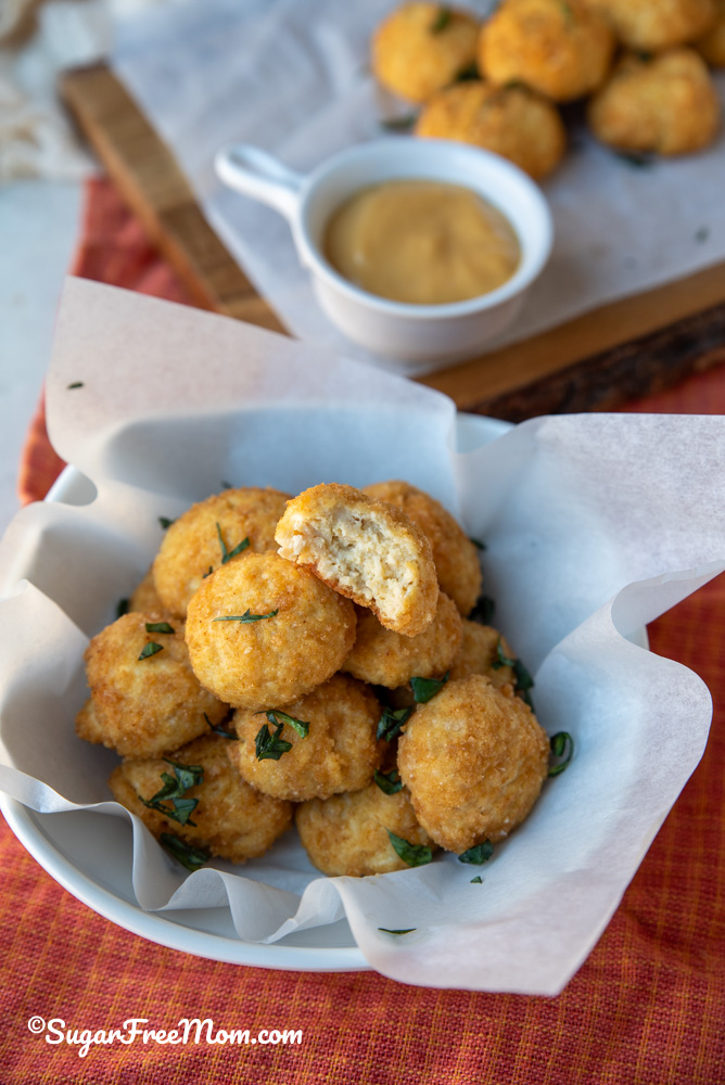If you’ve been craving crispy popcorn chicken but want to stay on your keto diet or low carb diet, this Keto Popcorn Chicken recipe is about to become your new favorite.