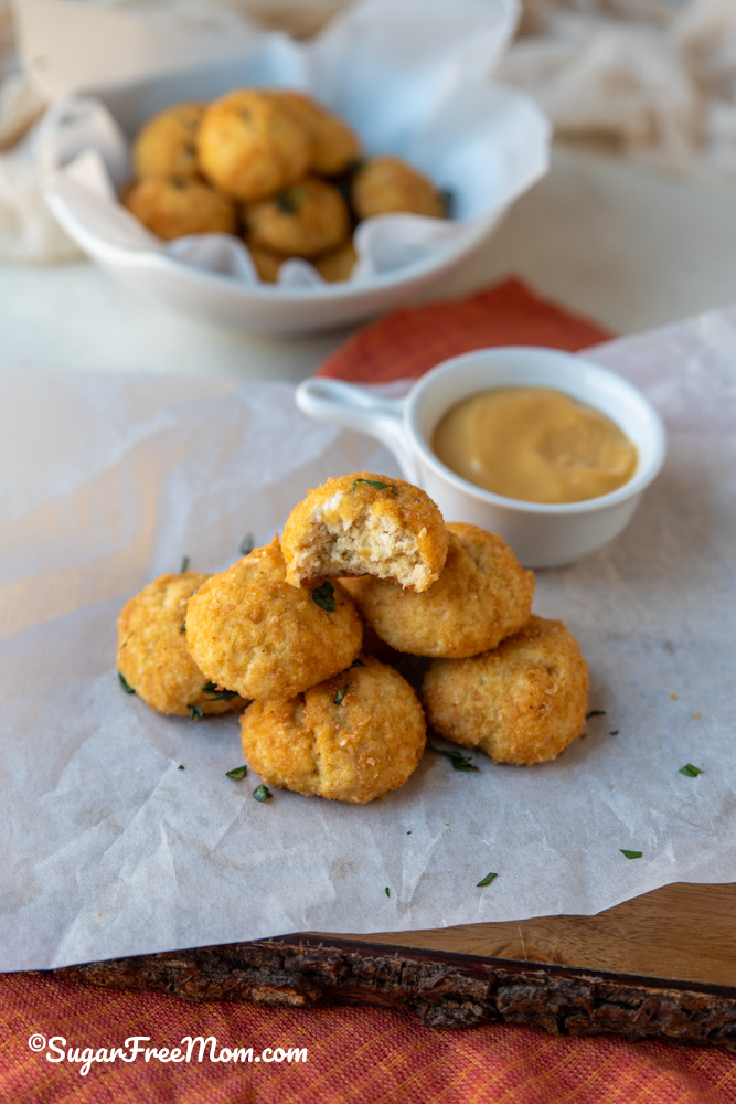 If you’ve been craving crispy popcorn chicken but want to stay on your keto diet or low carb diet, this Keto Popcorn Chicken recipe is about to become your new favorite.